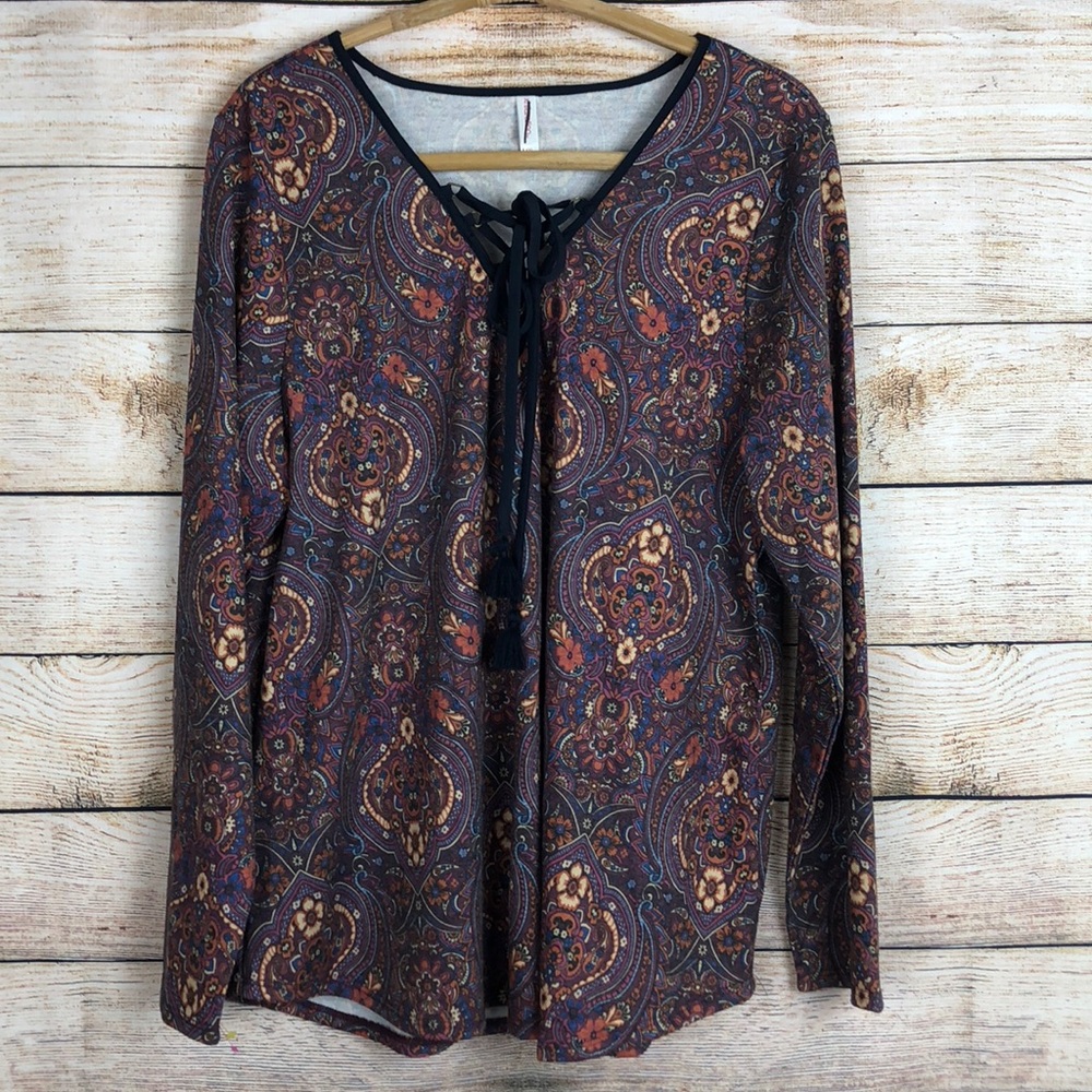 Paisley top